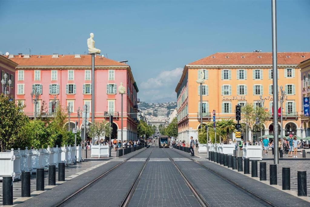 Appartement 2 Chambres Refait A Neuf, Climatise, A 2 Min De La Mer Nice Eksteriør bilde