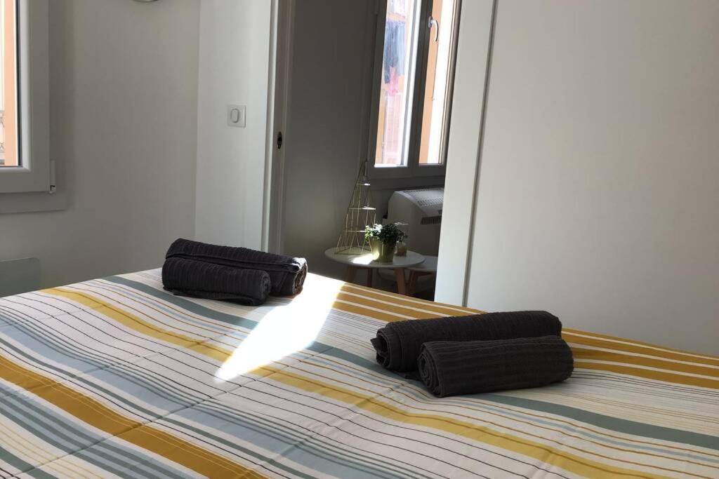 Appartement 2 Chambres Refait A Neuf, Climatise, A 2 Min De La Mer Nice Eksteriør bilde
